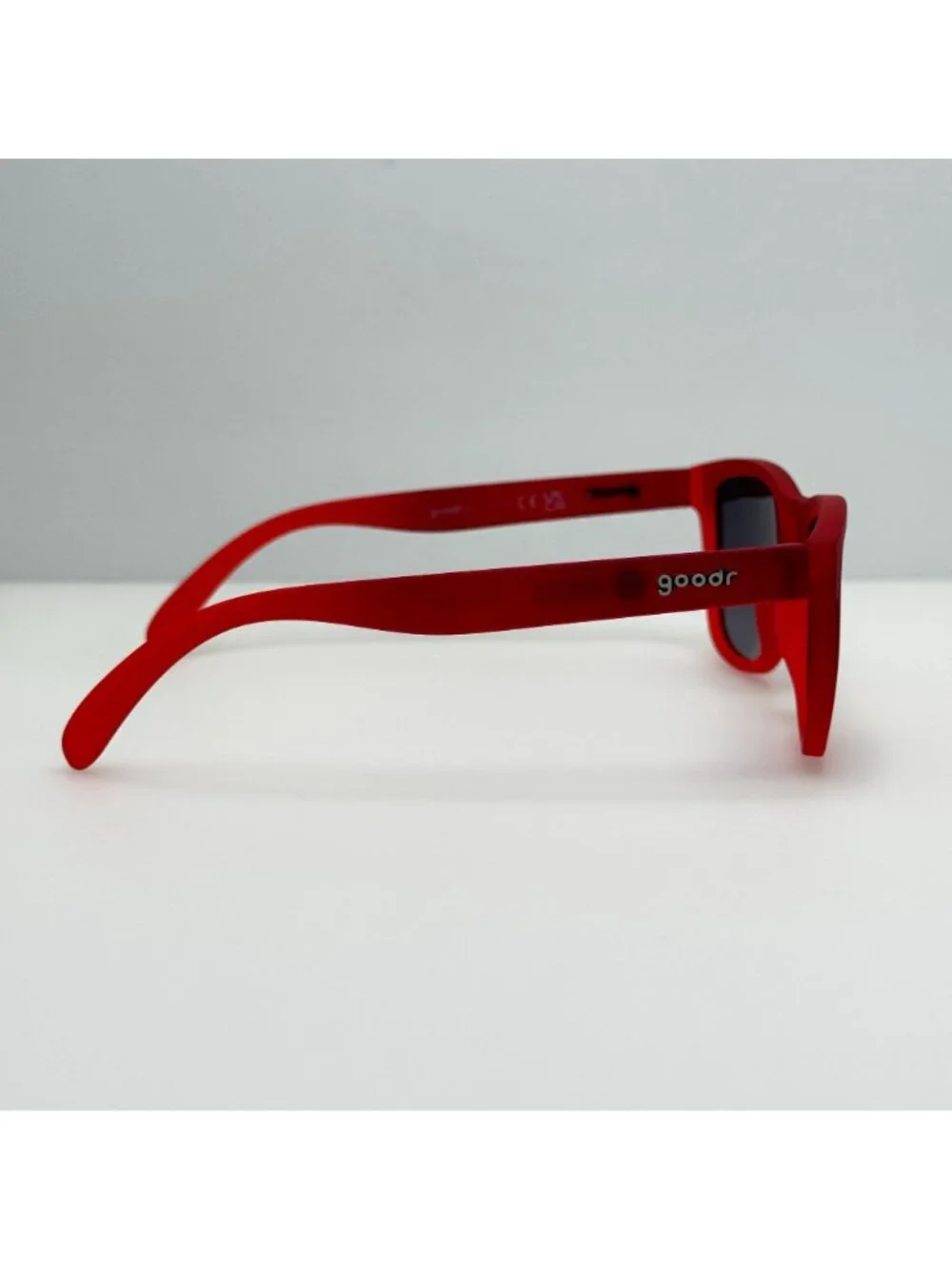 Goodr Sunglasses American Red Cross Just My Type W/ Bag D